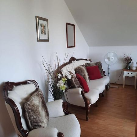 Apartman ميكولوف المظهر الخارجي الصورة