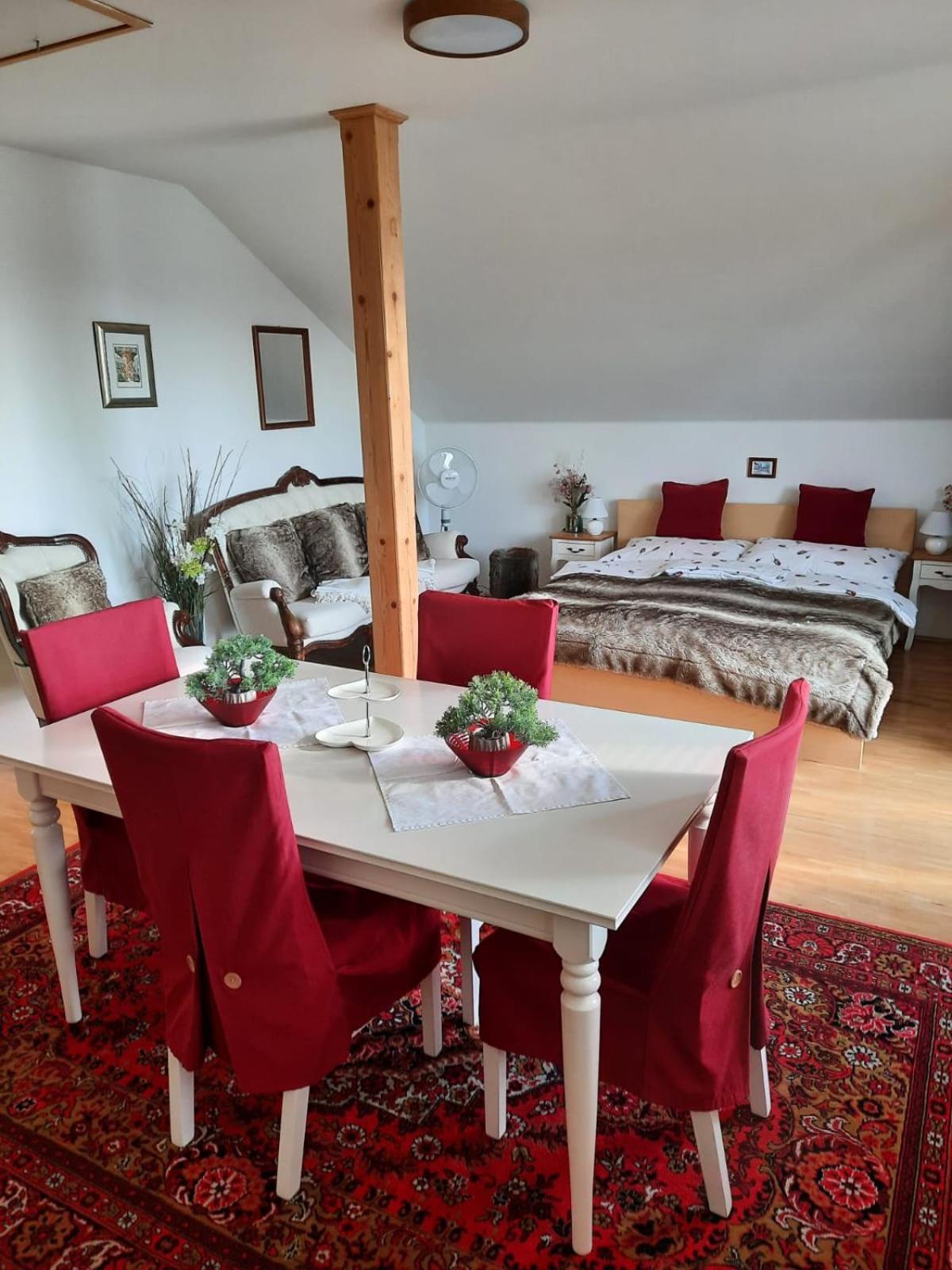 Apartman ميكولوف المظهر الخارجي الصورة